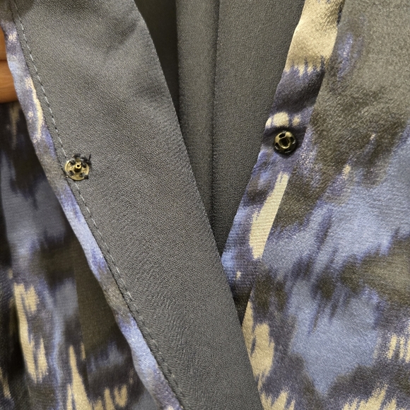 Greylin Blue and Black Mini Dress with Modern Elegance - Picture 4 of 6